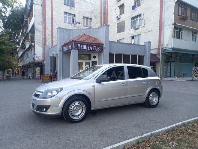 Opel Astra 2004, 179,000 km - 1.4 l - Mingəçevir