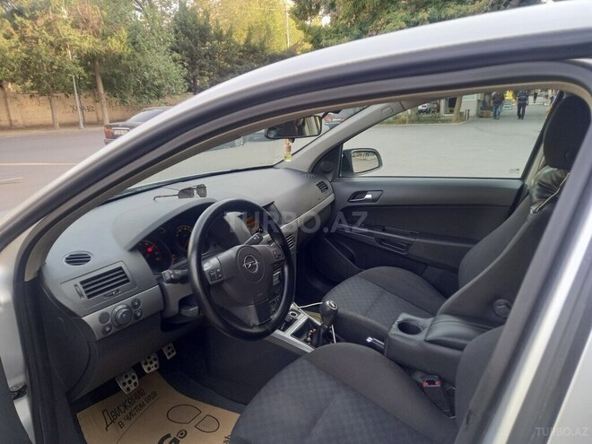 Opel Astra 2004, 179,000 km - 1.4 l - Mingəçevir
