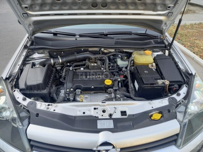 Opel Astra 2004, 179,000 km - 1.4 l - Mingəçevir