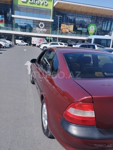 Opel Vectra 1996, 260,000 km - 2.0 l - Bakı