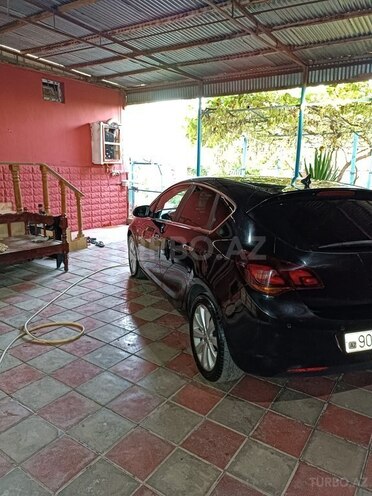 Opel Astra 2012, 330,000 km - 1.3 l - Bərdə