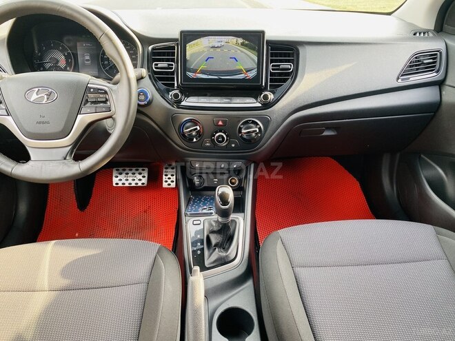 Hyundai Accent 2021, 90,750 km - 1.6 l - Bakı