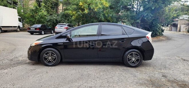 Toyota Prius 2014, 131,379 km - 1.8 l - Bakı