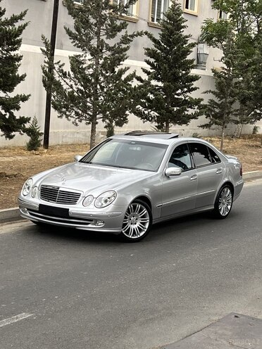 Mercedes E 320 2003, 296,000 km - 3.2 l - Bakı
