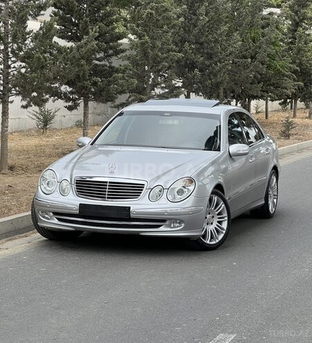 Mercedes E 320 2003, 296,000 km - 3.2 l - Bakı