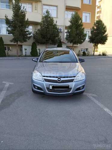 Opel Astra 2008, 351,000 km - 1.4 л - Gəncə