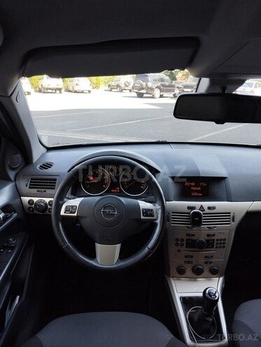 Opel Astra 2008, 351,000 km - 1.4 л - Gəncə