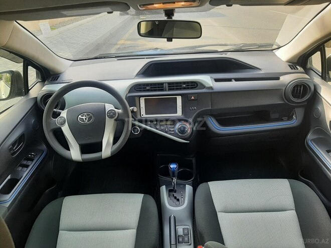 Toyota Prius C 2014, 151,000 km - 1.5 l - Bakı