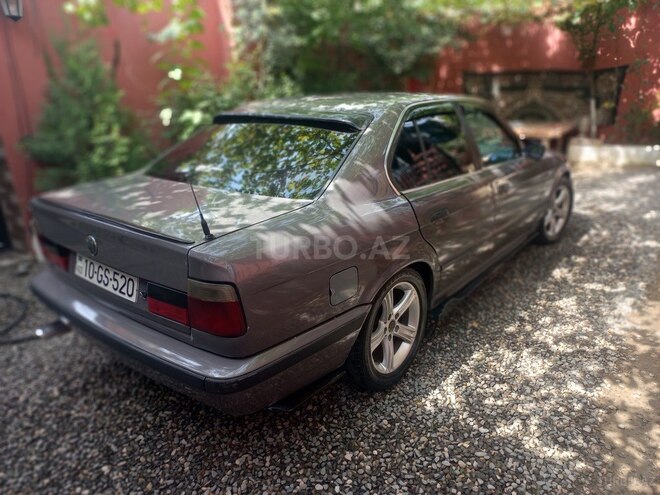BMW 520 1990, 250,000 km - 2.0 л - Bakı