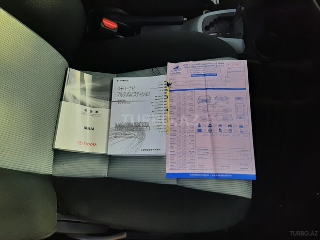 Toyota Prius C 2014, 151,000 km - 1.5 l - Bakı