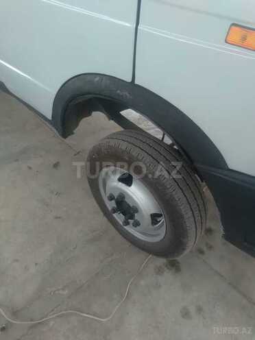 GAZ 330202-740 1998, 68,500 km - 2.4 l - Sabirabad