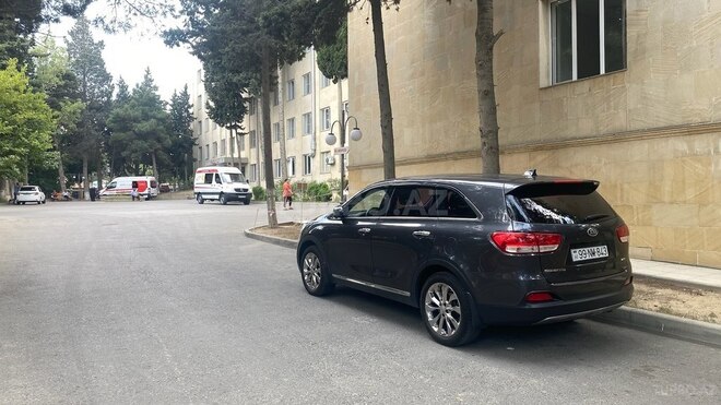 Kia Sorento 2015, 248,000 km - 2.0 l - Bakı