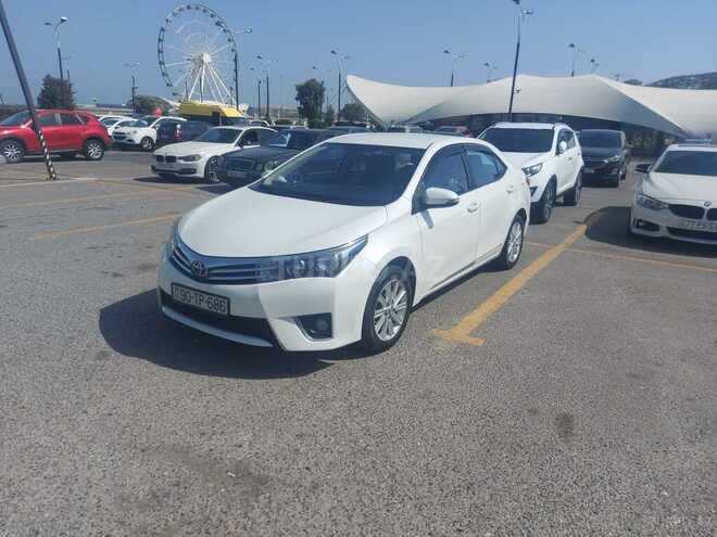 Toyota Corolla 2014, 122,000 km - 1.8 л - Bakı