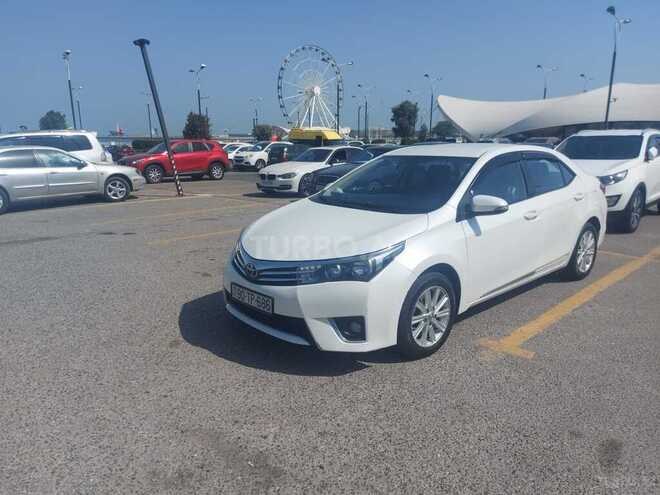 Toyota Corolla 2014, 122,000 km - 1.8 л - Bakı