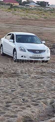 Nissan Altima 2012, 200,000 km - 2.5 л - Bakı