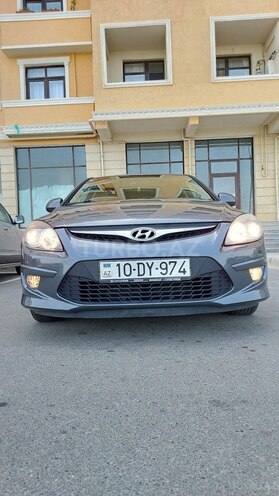 Hyundai i30 2010, 198,000 km - 1.4 l - Bakı