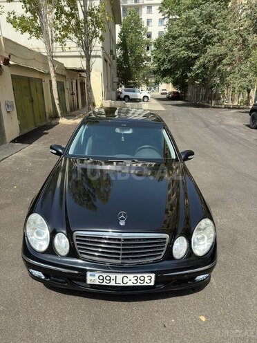 Mercedes E 240 2003, 275,000 km - 2.4 л - Bakı