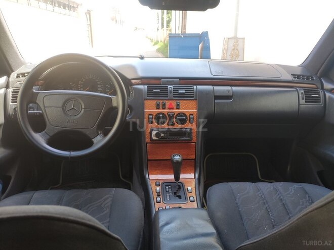 Mercedes E 200 1997, 356,663 km - 2.0 l - Ağstafa