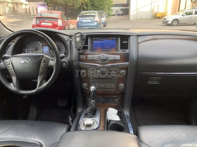 Infiniti QX56 2013, 179,800 km - 5.6 l - Bakı