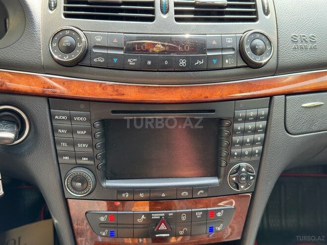Mercedes E 240 2003, 275,000 km - 2.4 л - Bakı