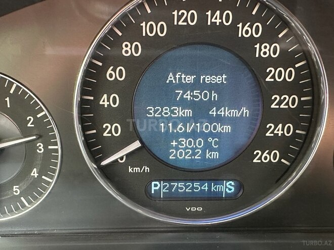 Mercedes E 240 2003, 275,000 km - 2.4 л - Bakı