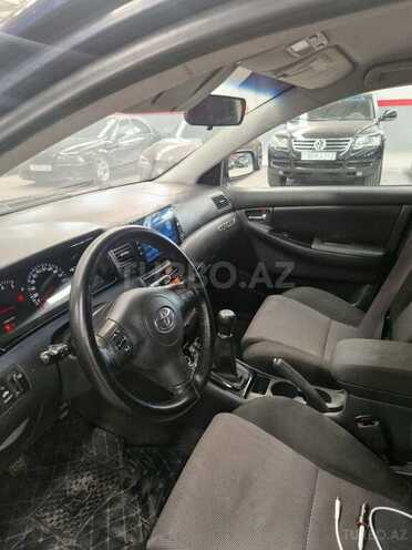 Toyota Corolla 2004, 290,000 km - 1.4 l - Saatlı