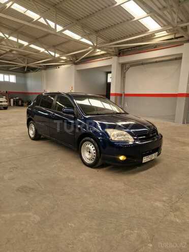 Toyota Corolla 2004, 290,000 km - 1.4 l - Saatlı