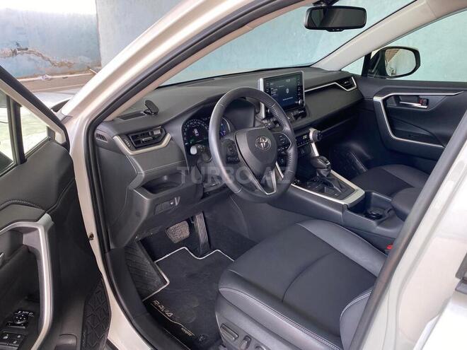 Toyota RAV4 2022, 27,127 km - 2.5 l - Bakı