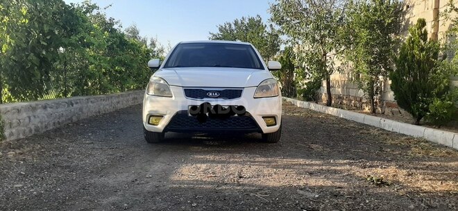 Kia Rio 2011, 301,256 km - 1.4 l - Naxçıvan