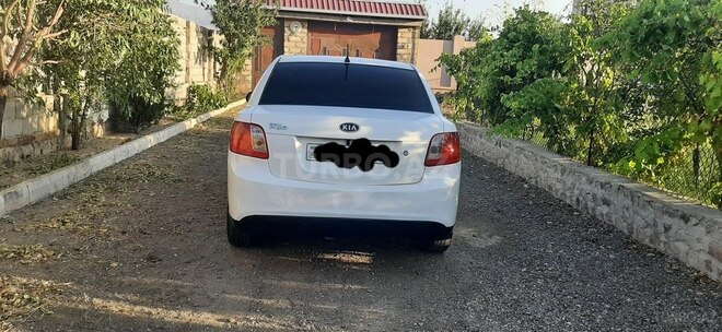 Kia Rio 2011, 301,256 km - 1.4 l - Naxçıvan