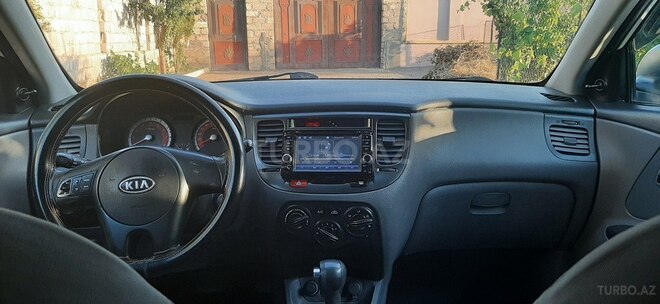 Kia Rio 2011, 301,256 km - 1.4 l - Naxçıvan