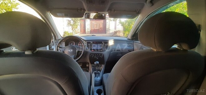 Kia Rio 2011, 301,256 km - 1.4 l - Naxçıvan