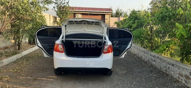 Kia Rio 2011, 301,256 km - 1.4 l - Naxçıvan