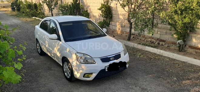 Kia Rio 2011, 301,256 km - 1.4 l - Naxçıvan