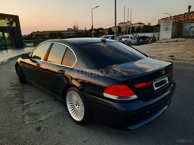 BMW 745 2003, 235,000 km - 4.4 l - Bakı