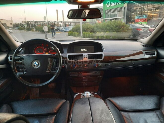 BMW 745 2003, 235,000 km - 4.4 l - Bakı
