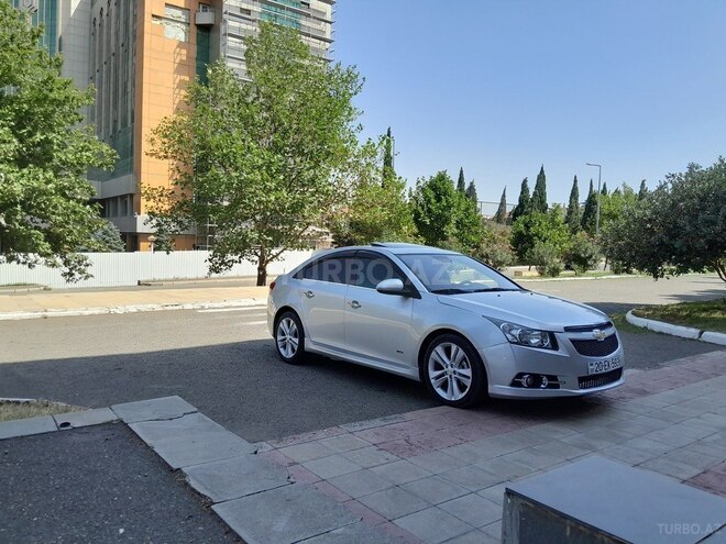 Chevrolet Cruze 2015, 186,000 km - 1.4 l - Gəncə