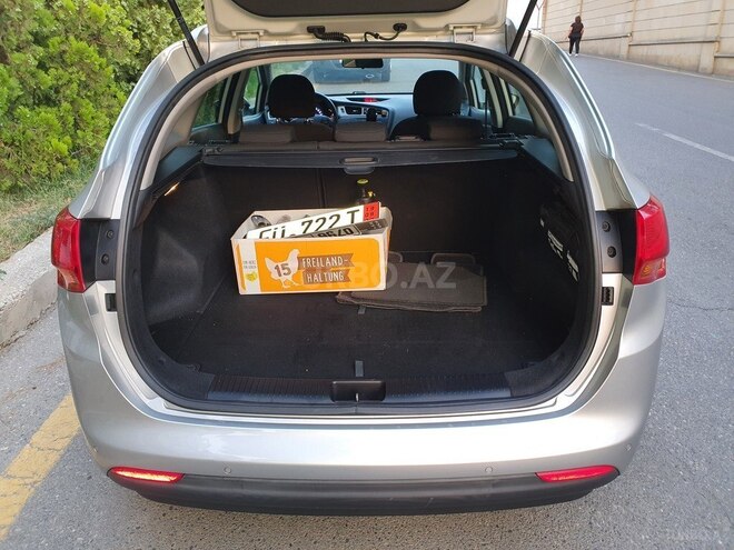 Kia  2014, 189,011 km - 1.4 l - Bakı