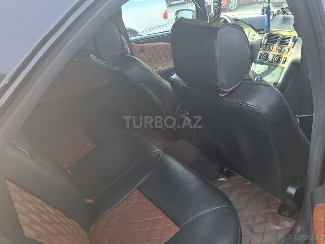 Mercedes E 240 1999, 364,109 km - 2.4 л - Lənkəran
