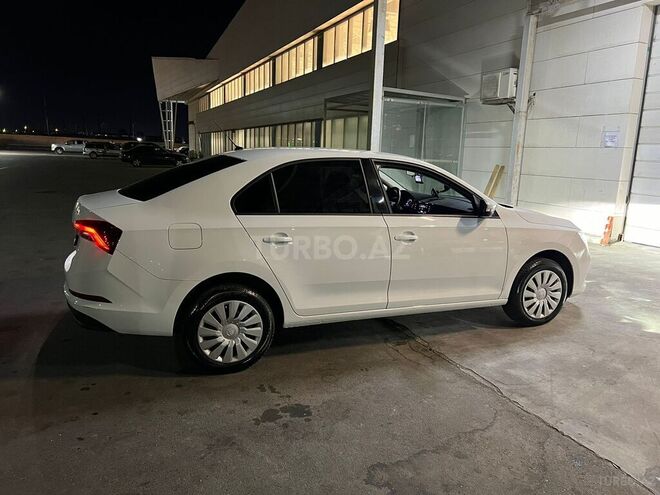 Skoda Rapid 2021, 41,000 km - 1.6 l - Bakı