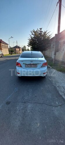Hyundai Accent 2012, 65,030 km - 1.6 l - Zaqatala