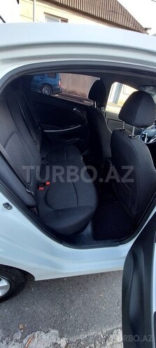 Hyundai Accent 2012, 65,030 km - 1.6 l - Zaqatala