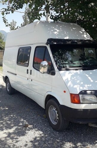 Ford Transit 1998, 340,000 km - 2.5 l - İsmayıllı