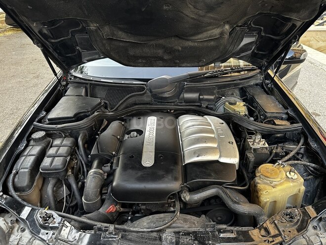 Mercedes E 270 1999, 395,000 km - 2.7 л - Bakı