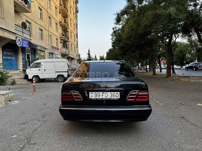 Mercedes E 270 1999, 395,000 km - 2.7 л - Bakı