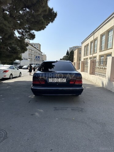 Mercedes E 220 1999, 400,000 km - 2.2 l - Bakı