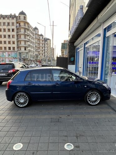 Toyota Corolla 2005, 142,000 km - 1.4 l - Bakı