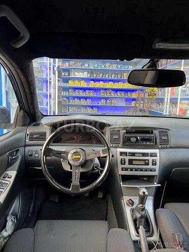 Toyota Corolla 2005, 142,000 km - 1.4 l - Bakı