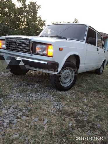 LADA (VAZ) 2107 2004, 98,000 km - 1.6 l - Şabran