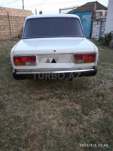 LADA (VAZ) 2107 2004, 98,000 km - 1.6 l - Şabran